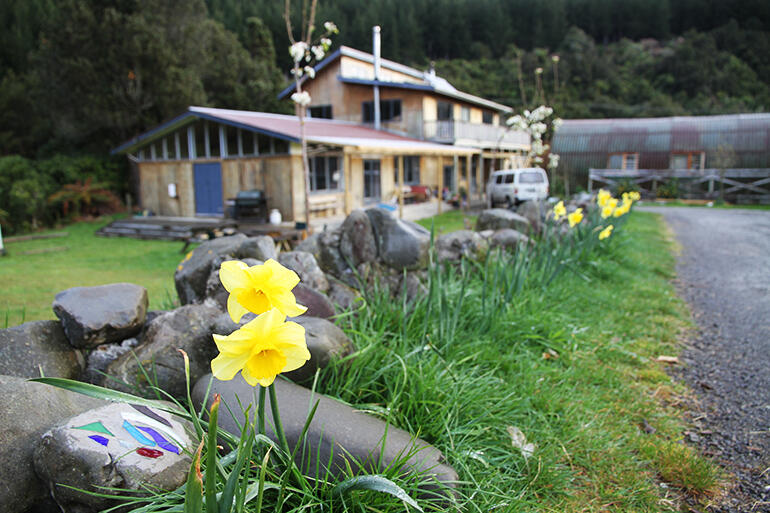 Looking towards the main community building at Ngatiawa.