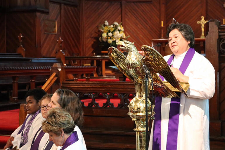 The Rev Brenda Reed speaking on behalf of Tikanga Polynesia in St Mary's.