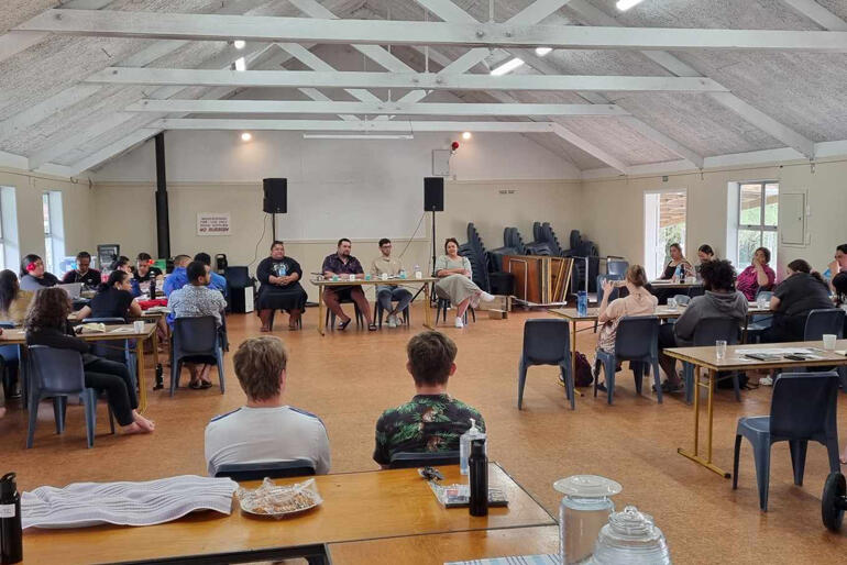 Tikanga Youth Synod considers a motion as it meets in Auckland this February. 
