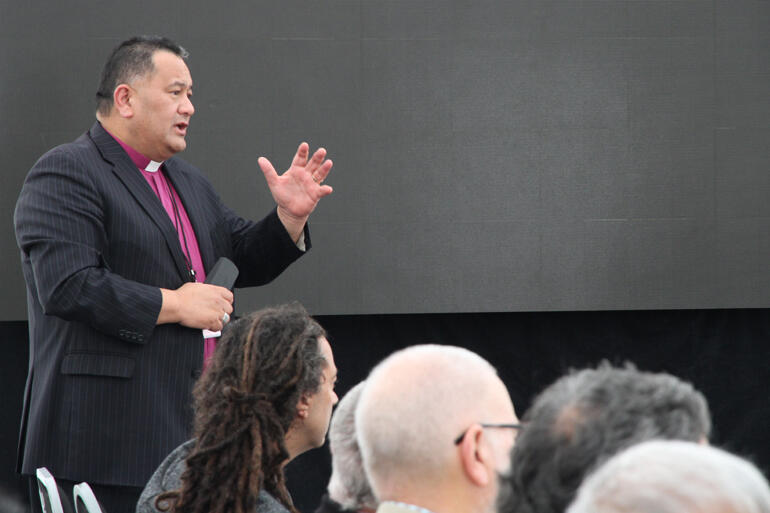 Bishop Te Kitohi Pikaahu honours Waiapu's gospel whakapapa while speaking for the manuhiri.