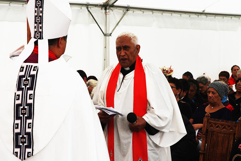 Bishop Don's papa, the Rev Canon Morehu Te Maro, invites him to be seated in his amorangi. 