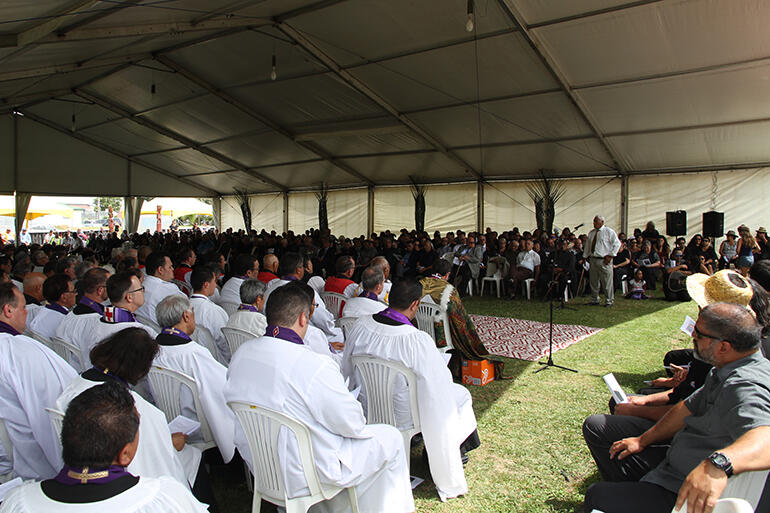 Kauaetangohia Marae's Danny Poihipi speaks during the welcome.