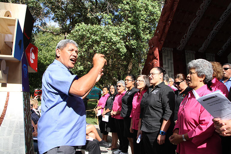 John Tapene leads the combined Hatea and Auckland Anglican Maori Club choir.