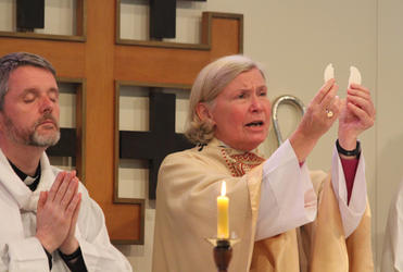 Bishop Victoria celebrates. On her right is the Rev Professor Martyn Percy, Head of Cuddesdon College, who preached the Synod sermon.