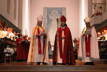 "People of God, we present to you Justin Duckworth, newly ordained Bishop!"