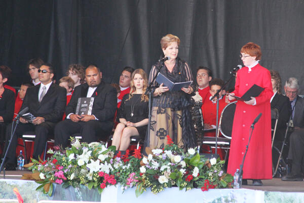 Dame Malvina Major and Patrick Manning complete their Pie Jesu duet.