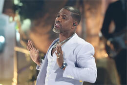 Gospel great heads for NZ