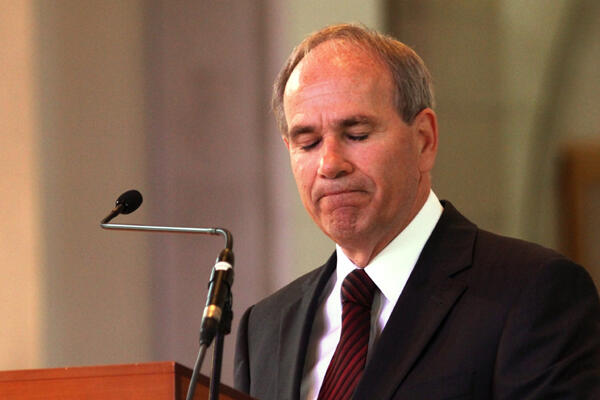 Auckland Mayor Len Brown: "Christchurch, I have a message for you. Auckland has never been closer to you."