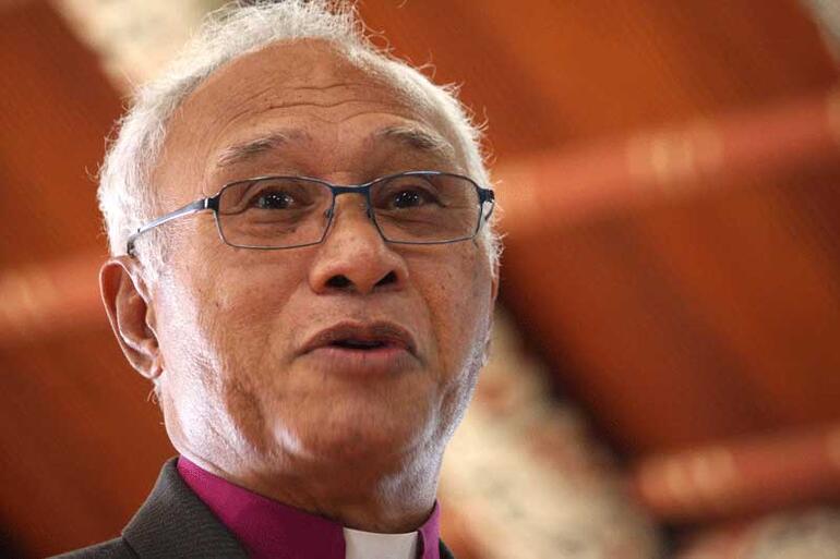 Bishop Winston Halapua thanks Tikanga Maori for the mana and honour they bestowed on the late Archbishop.