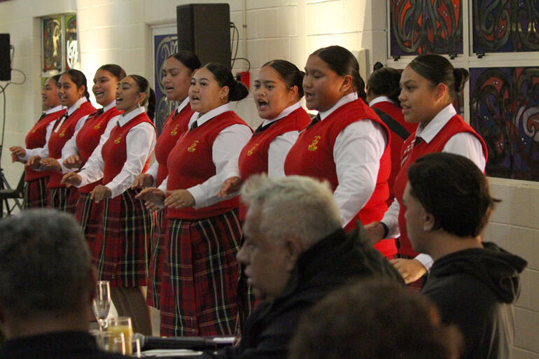 Tauira from Hukarere Girls' College sing for Te Hīnota Whānui.