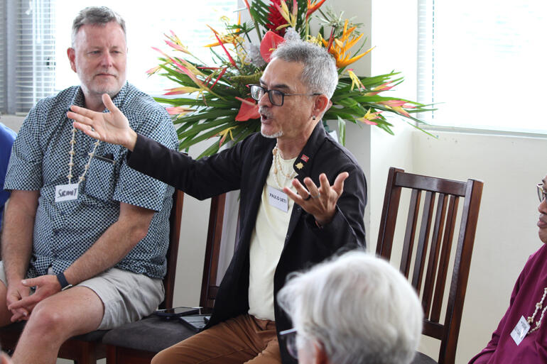 Latin American theologian Paulo Ueti speaks on theology that can either silence or empower people. Latin American theologian Paulo Ueti speaks on theology that can either silence or empower people.