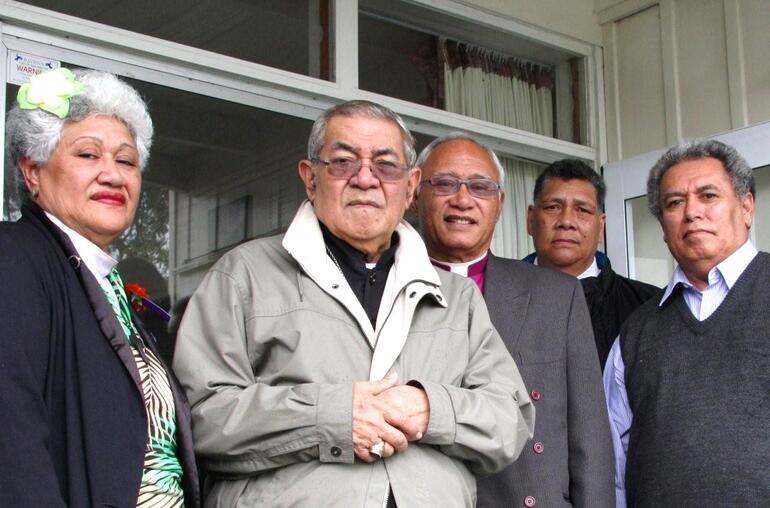 L-R: Archdeacon Tai; Archbishop Jabez Bryce; Bishop Winston Halapua; Tuaifaiva Keke Maluafou; and Rev Vaotogo Frank Smith.