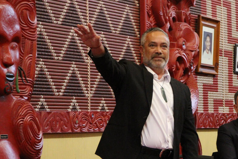 James Graham of Ngāi Te Whatuiāpiti welcomes the visitors with their sacred stories and geneaologies. James Graham of Ngāi Te Whatuiāpiti welcomes the visitors with their sacred stories and geneaologies.