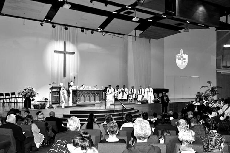 Members of Te Hui Amorangi o Te Manawa o Te Wheke gather at Holy Trinity Tauranga, joined by Tauranga Moana iwi.