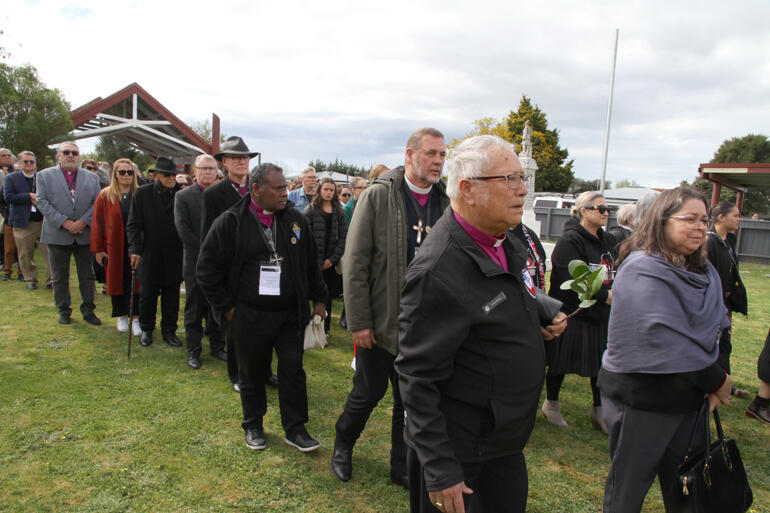 Archbishop Marinez Bassotto and Bishop Richard Wallace lead guests into Ōmahu. Archbishop Marinez Bassotto and Bishop Richard Wallace lead guests into Ōmahu.