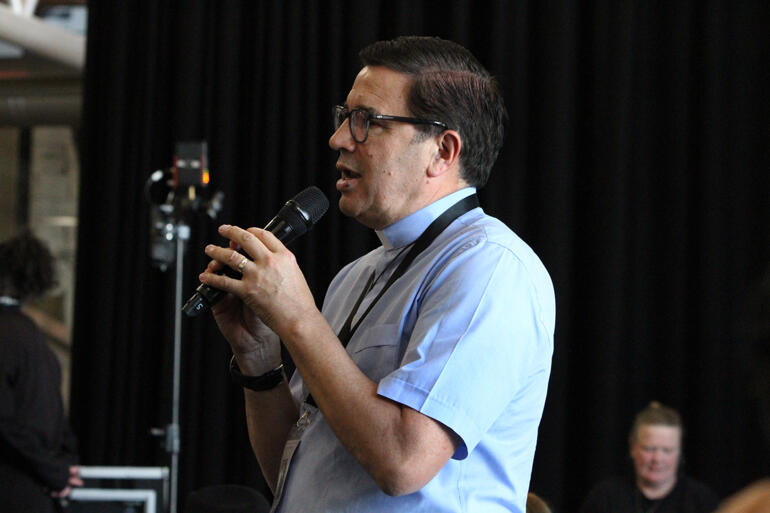 Hui Amorangi o Te Tai Tokerau delegate Rev Michael Tāne advocates the Church calling individuals into ministry and following up with solid formation. Hui Amorangi o Te Tai Tokerau delegate Rev Michael Tāne advocates the Church calling individuals into ministry and following up with solid formation.