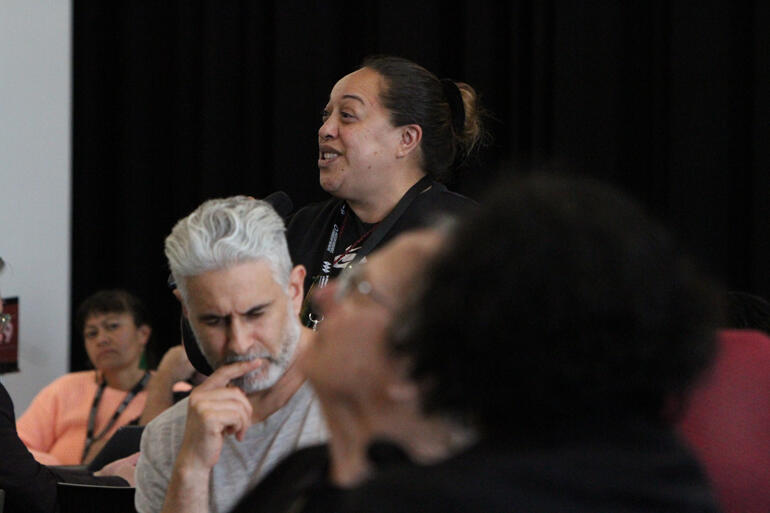 Hui Amorangi o Te Upoko o Te Ika delegate Shareen Andrews reports back on ministry needs from a wānanga group on education. Hui Amorangi o Te Upoko o Te Ika delegate Shareen Andrews reports back on ministry needs from a wānanga group on education.