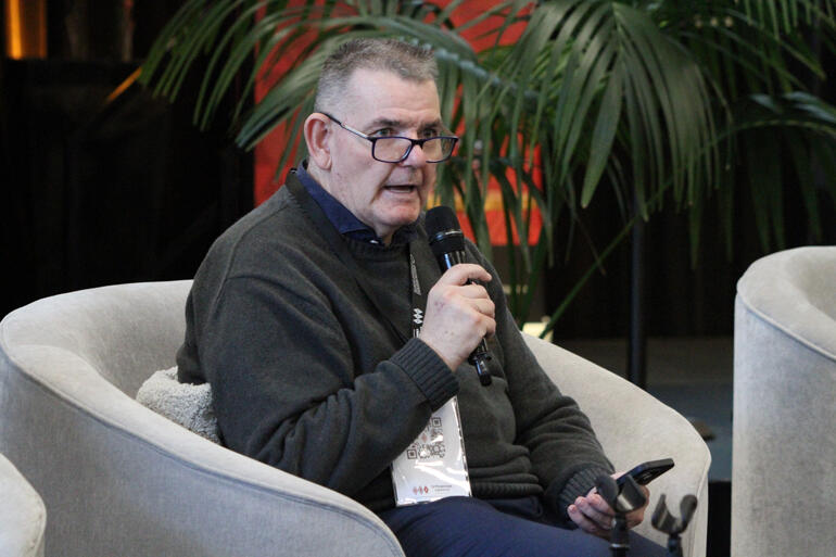 Clinical psychologist Barry Smith shares a passionate kōrero on conditions that lead to suicide. Clinical psychologist Barry Smith shares a passionate kōrero on conditions that lead to suicide.