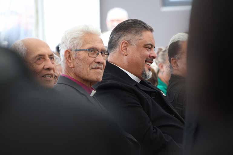 Bishop Ngarahu Katene and Archbishop Don Tamihere enjoy a jest during the whaikorero at Te Hui Amorangi ki te Waipounamu's homeground.
