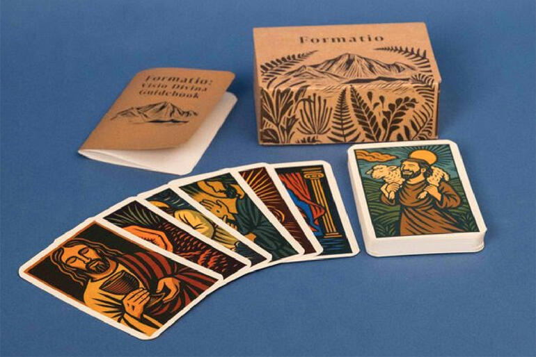 The 80-piece set of Formatio cards themed in Pacific imagery is now joined by 40 new cards centred on Jesus' life.