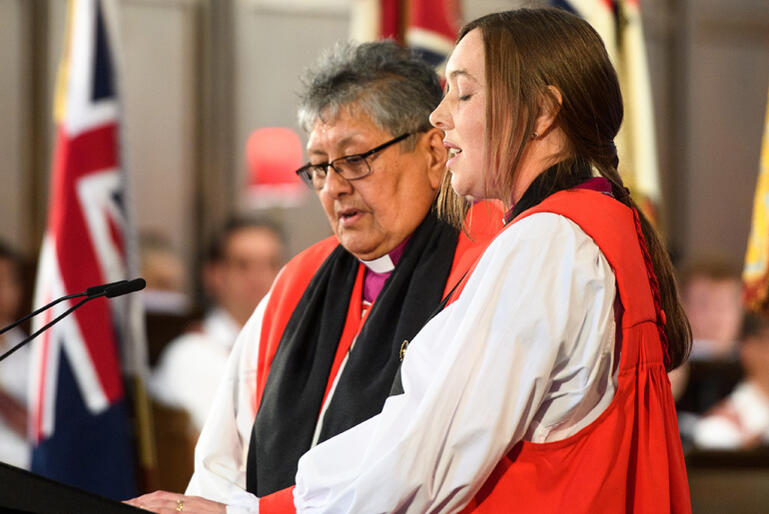 Asst Bishop of Wellington Eleanor Sanderson and Bishop of Te Upoko o Te Ika Waitohiariki Quayle lead the opening sentences.