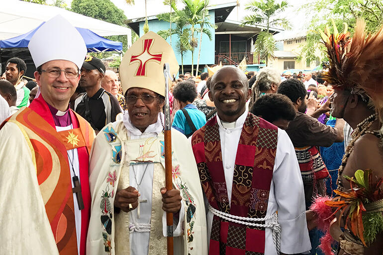 Steve and Bishop Andrew Hedge flank Archbishop Allan Migi, who was installed as the leader of the PNG Anglican Church in September 2017.