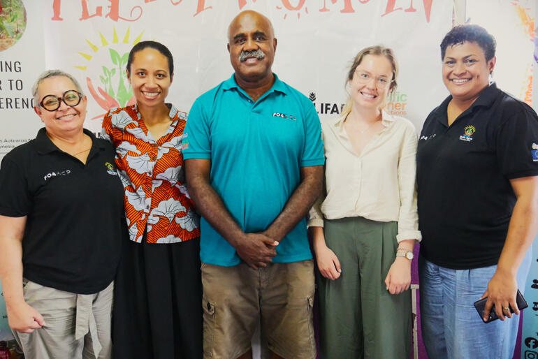 Workshop organisers and leaders, L-R: Flolyn Simpson, Karen Chute-Delaivoni, Sakiusa Tubuna, Steph Fry and Jacqueline Feruson. 