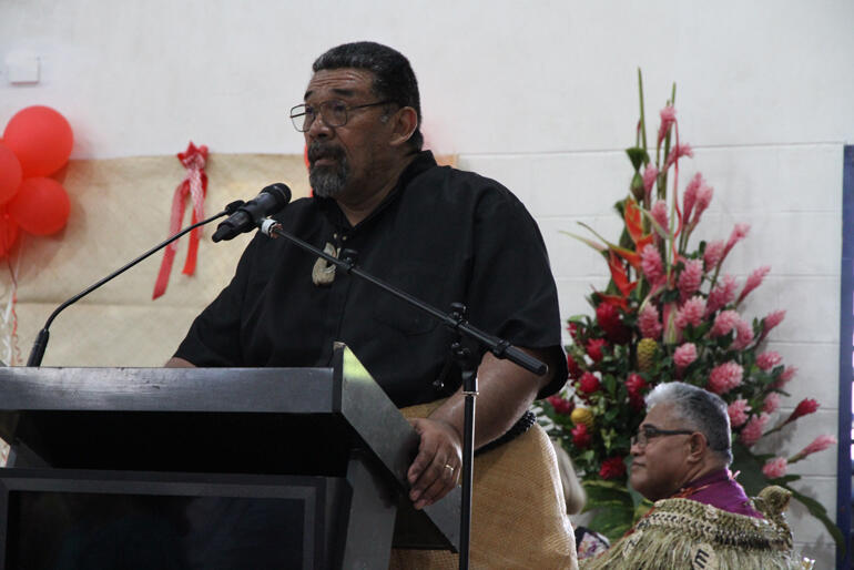 Fe'iloakitau Tevi presides as master of ceremonies at the luncheon following the ordination service.